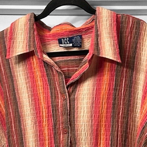 New! Vintage DCC Woman Crinkle Texture Blouse - Picture 4 of 6